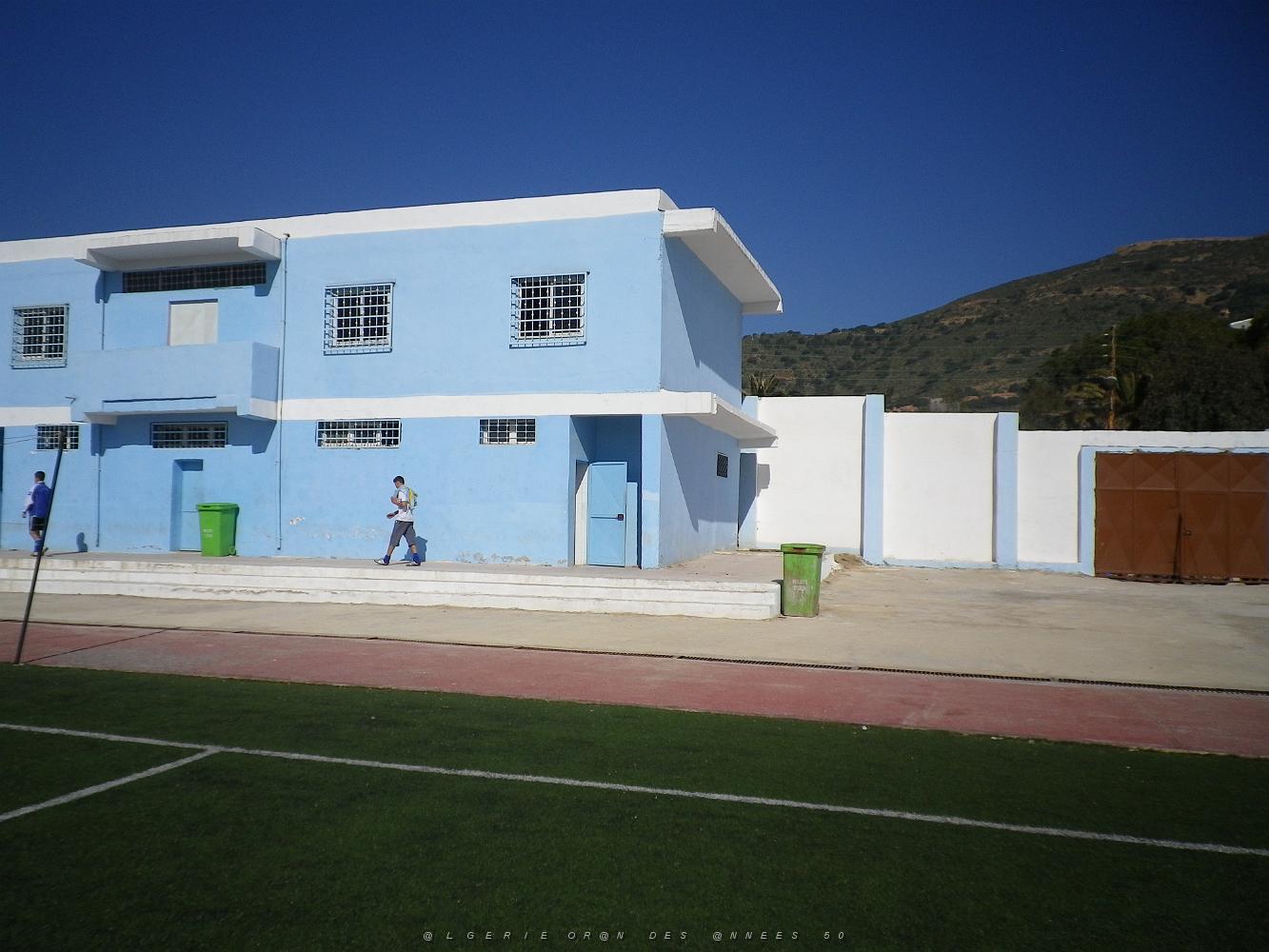 1716 les vestiaires du stade de la marsa a kebir .JPG